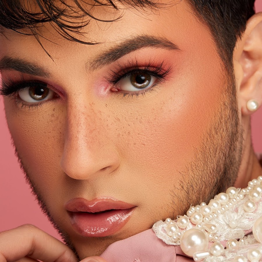 Manny Mua